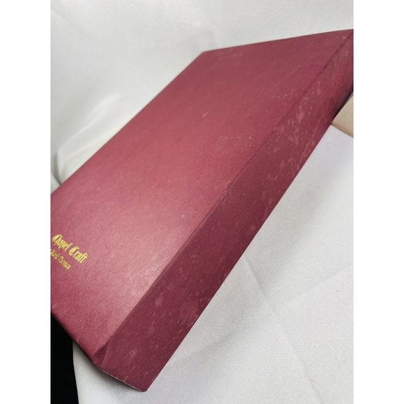 CHAPEL CRAFT by Mark Thomas 10” Walnut Cross Crucifix CC2126-LB-10 Retired Style - Picture 6 of 9